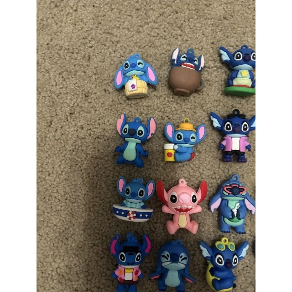 Lot Of 27 Lilo Stitch Vinyl  Keychain Cartoon  Keychain Hanging Pendants